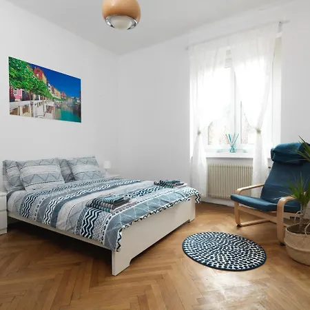 Naty Apartment *